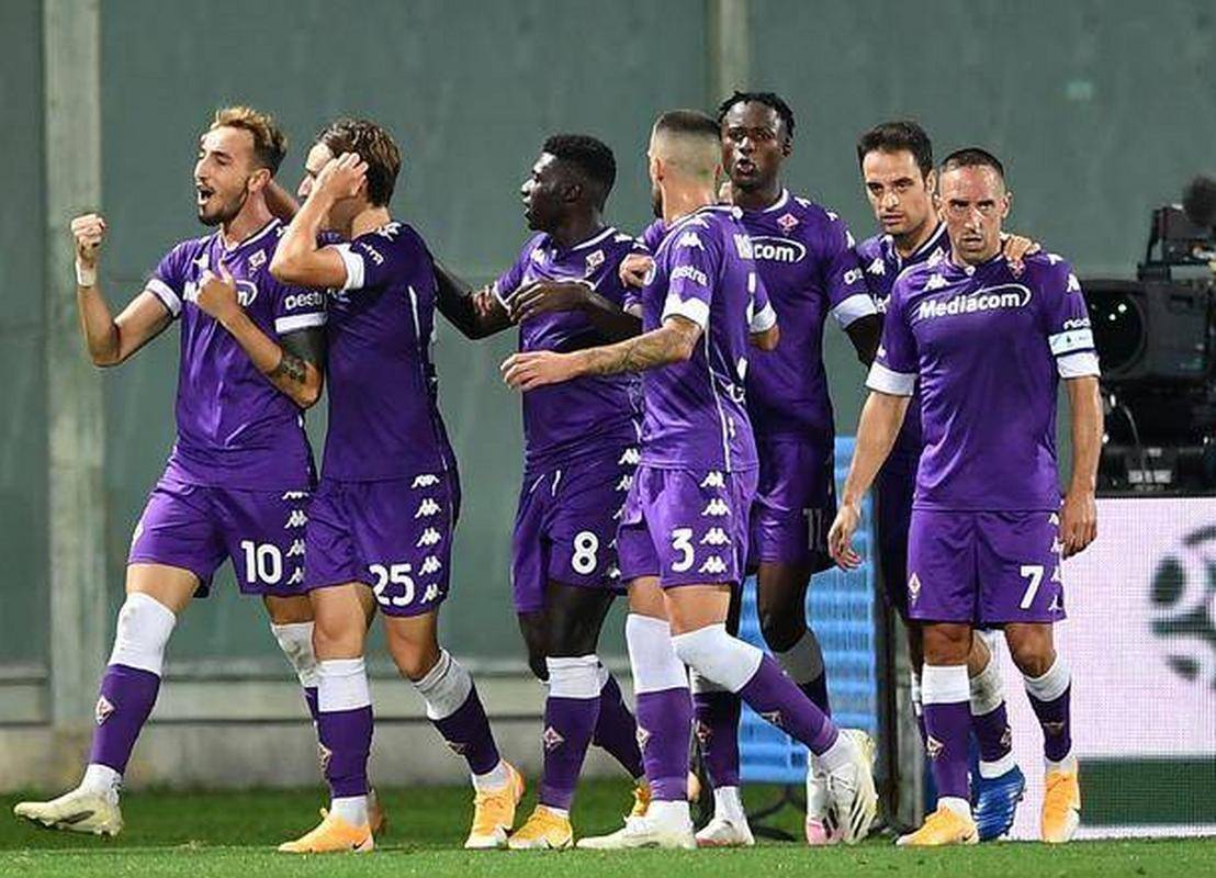 百家家乐-圣加伦不敌诺里乌斯漠丘打，遗憾无缘欧洲足球联赛半决赛(卡拉瓦乔那喀索斯)